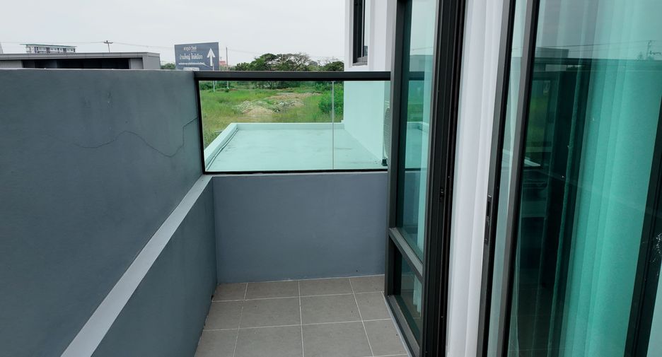 For sale 4 ベッドルーム house in Mueang Nakhon Ratchasima, Nakhon Ratchasima