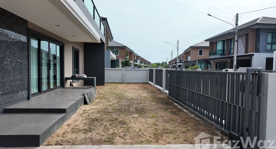 出售 4 卧室 独立屋 在 Mueang Nakhon Ratchasima, Nakhon Ratchasima