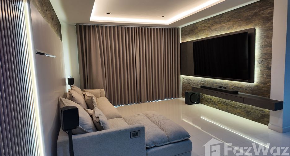 For sale 4 ベッドルーム house in Mueang Nakhon Ratchasima, Nakhon Ratchasima