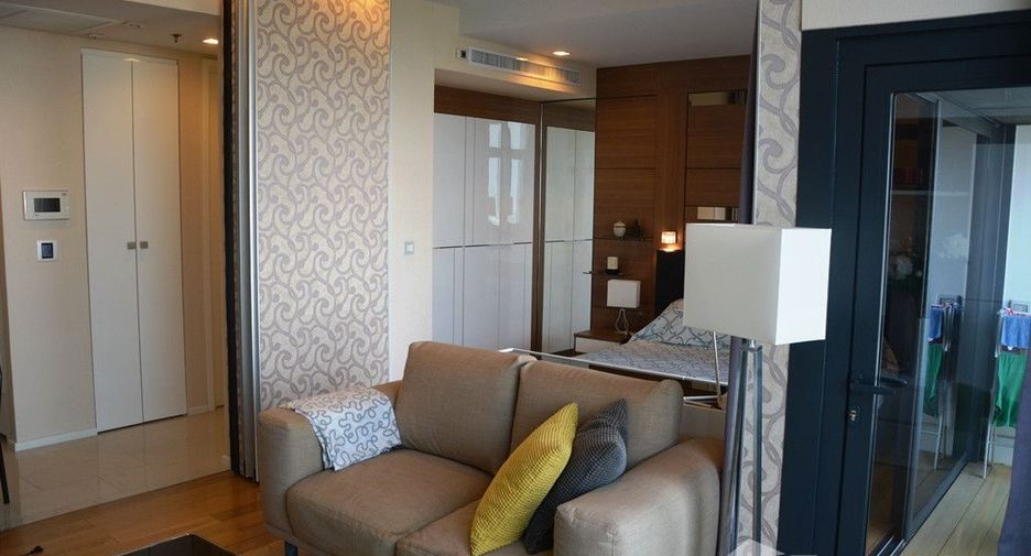 À vendre 1 chambre condo à Watthana, Bangkok