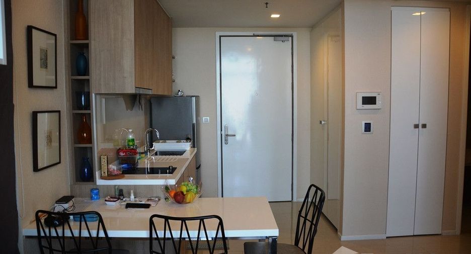 À vendre 1 chambre condo à Watthana, Bangkok