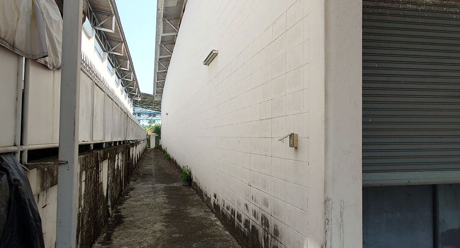 出售 8 卧室 办公室 在 Krathum Baen, Samut Sakhon