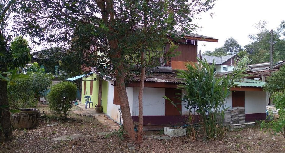 For rent 3 bedrooms house in Mueang Chanthaburi, Chanthaburi