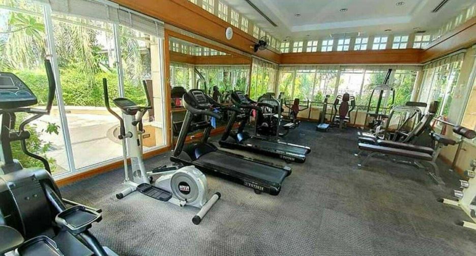 For sale 1 bed condo in Sathon, Bangkok