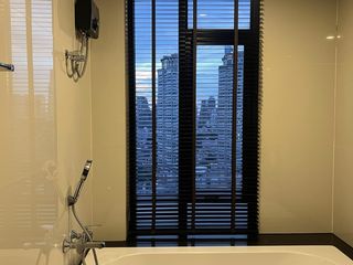 À vendre 1 chambre condo à Sathon, Bangkok