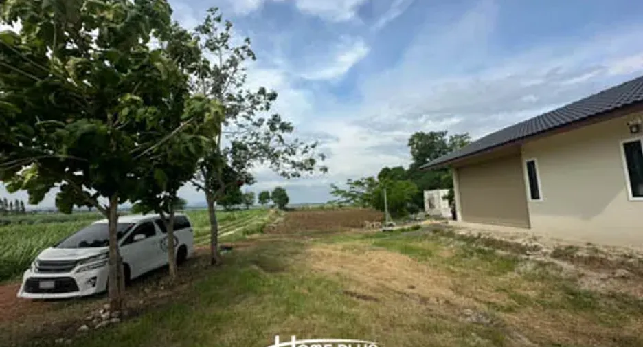 For sale land in Mueang Lop Buri, Lopburi