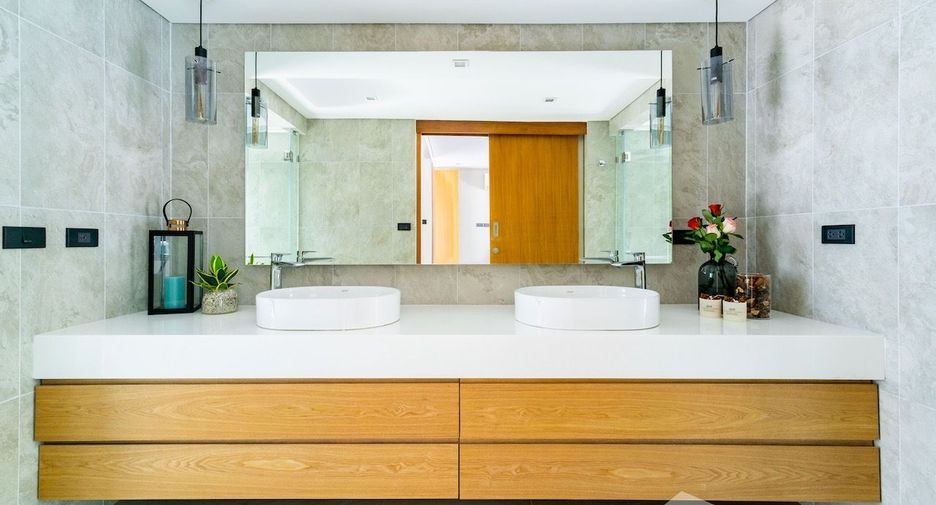 For sale 3 bedrooms villa in Thalang, Phuket