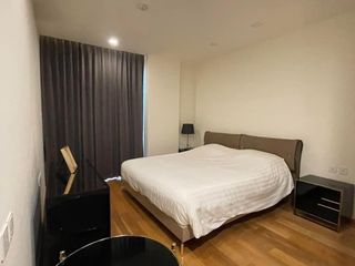 For sale 3 ベッドルーム condo in Khlong Toei, Bangkok