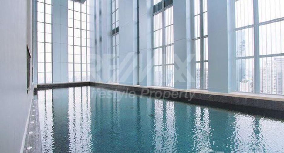 For sale 2 bedrooms condo in Sathon, Bangkok