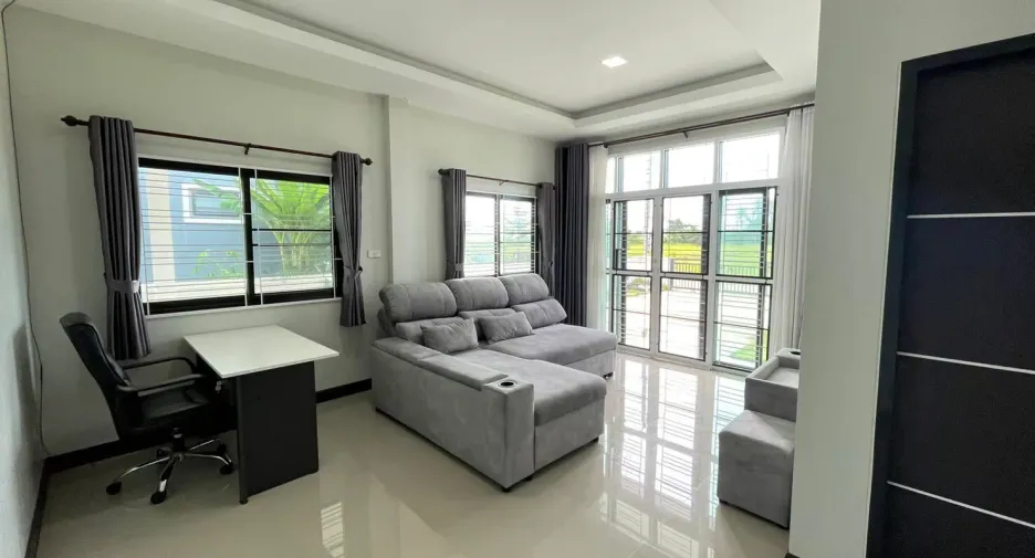 For sale 2 bedrooms house in Mueang Phitsanulok, Phitsanulok