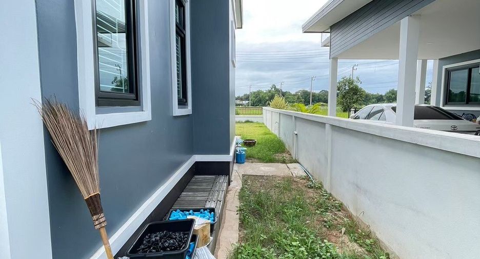 For sale 2 bedrooms house in Mueang Phitsanulok, Phitsanulok