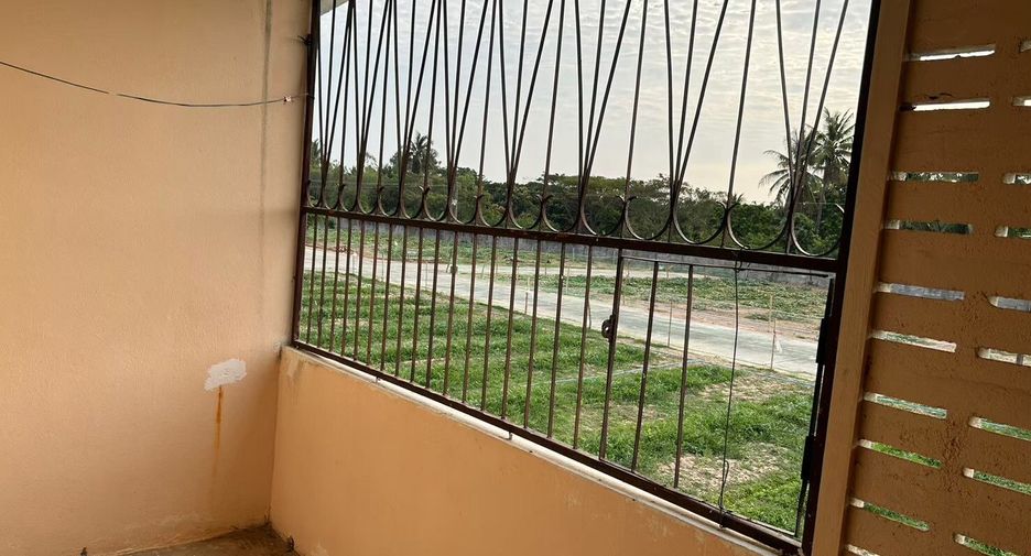 For sale 3 bedrooms house in Mueang Sisaket, Sisaket