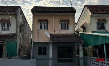 For sale 3 bedrooms house in Mueang Sisaket, Sisaket