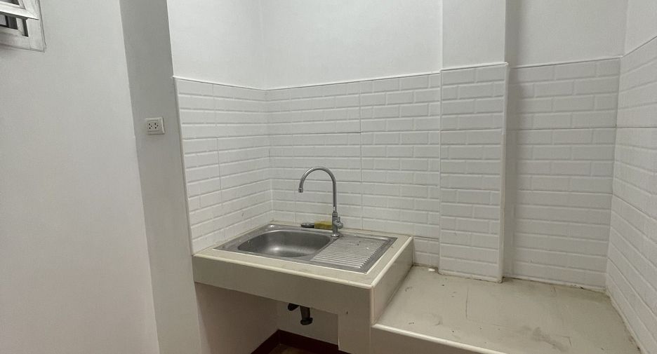 Casa en venta de 3 habitaciones en Thung Khru, Bangkok
