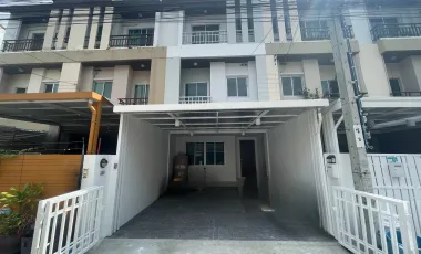 Haus zum Kauf mit 3 Zimmer in Thung Khru, Bangkok