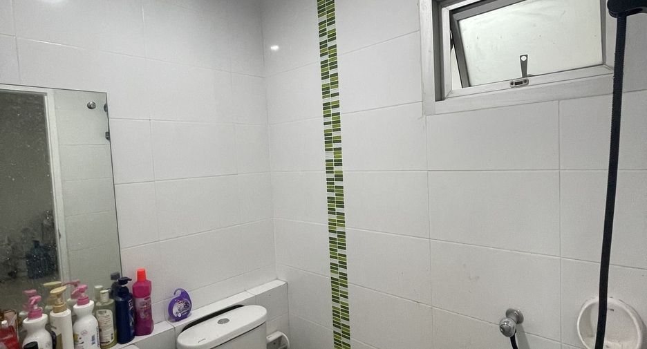 Casa en venta de 3 habitaciones en Thung Khru, Bangkok