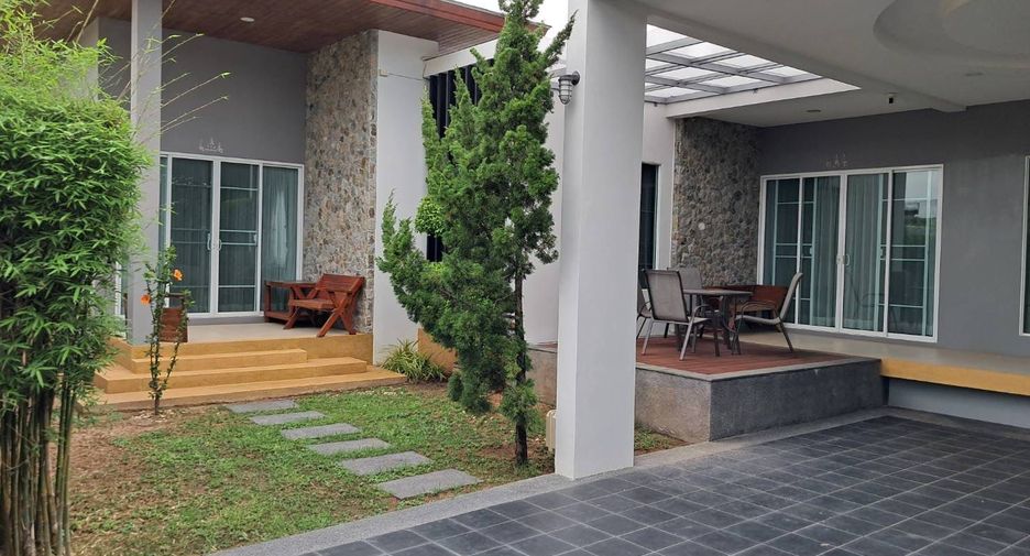 For rent 4 bedrooms villa in Thalang, Phuket