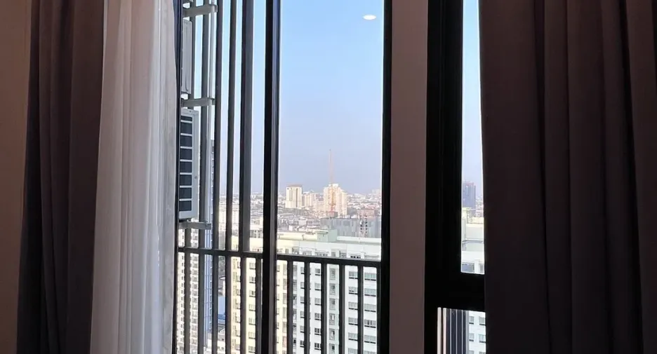 For sale 2 bedrooms condo in Bang Kapi, Bangkok