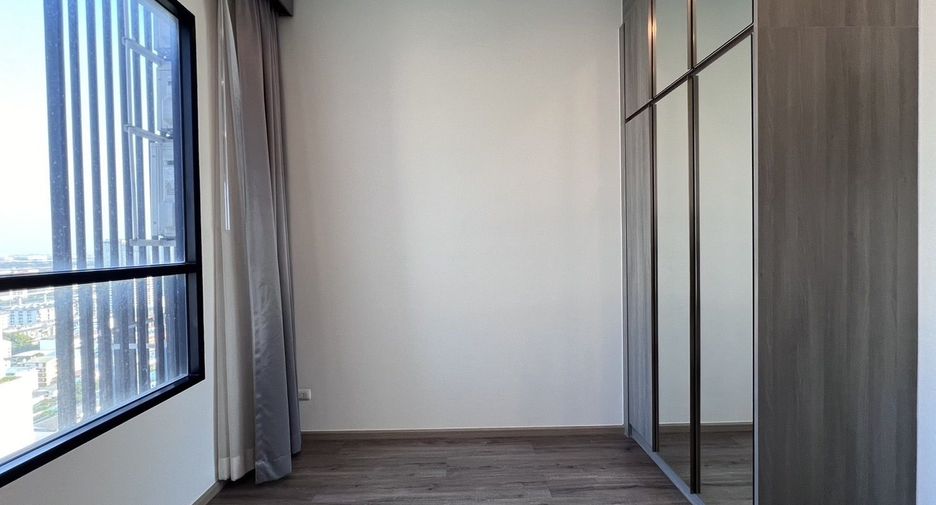 For sale 2 bedrooms condo in Bang Kapi, Bangkok