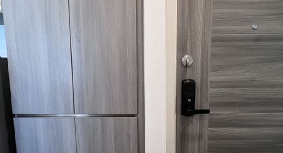 For sale 2 bedrooms condo in Bang Kapi, Bangkok