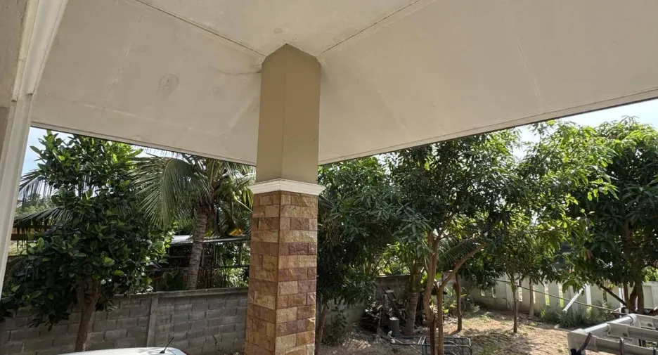 For sale 3 bedrooms house in Mueang Phayao, Phayao