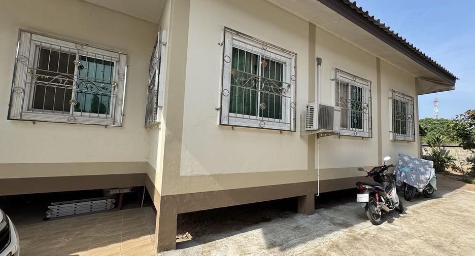 For sale 3 bedrooms house in Mueang Phayao, Phayao