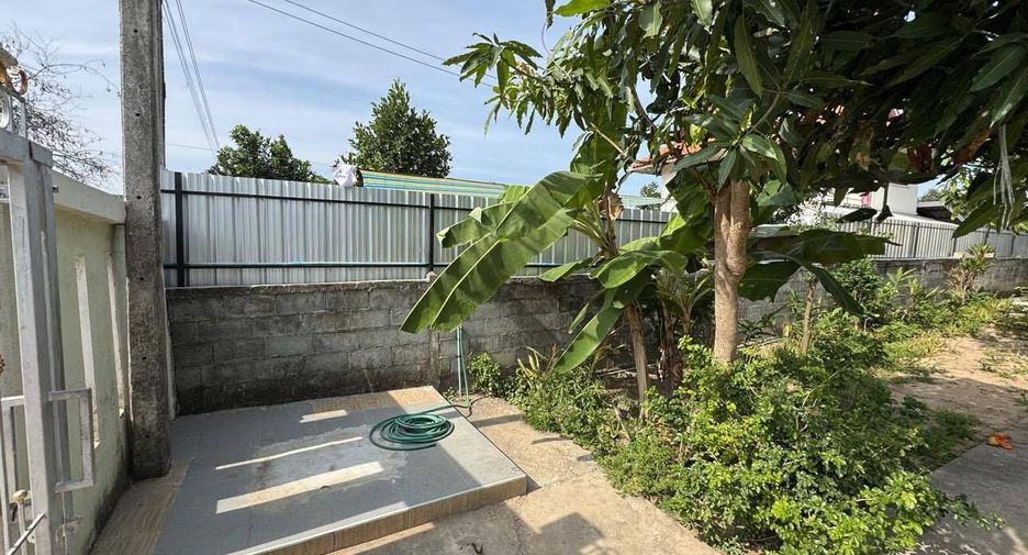 For sale 3 bedrooms house in Mueang Phayao, Phayao