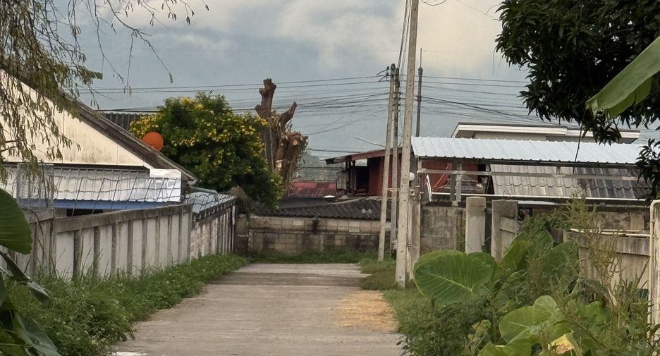 For sale 3 bedrooms house in Mueang Phayao, Phayao