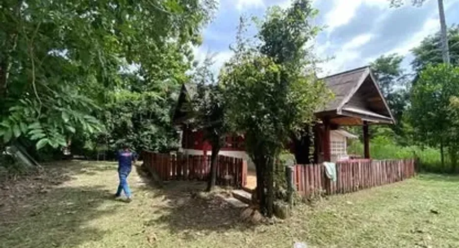 Продажа Участок в Phanat Nikhom, Чонбури