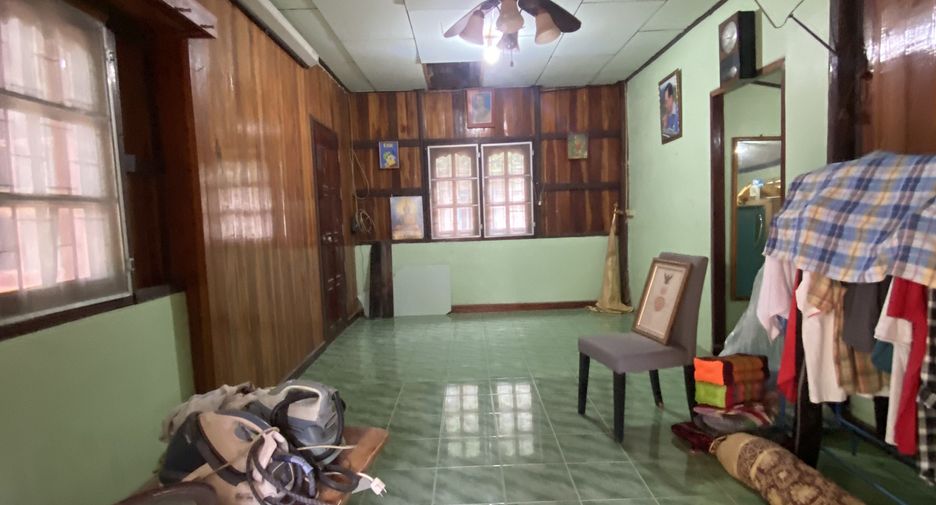 出售 土地 在 Phanat Nikhom, Chon Buri