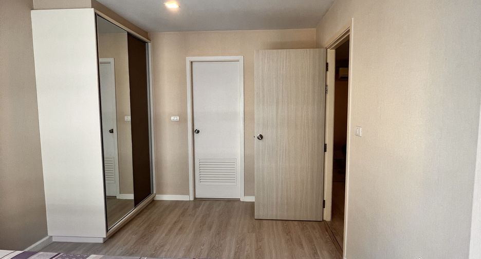 À vendre 1 chambre condo à Khlong Toei, Bangkok