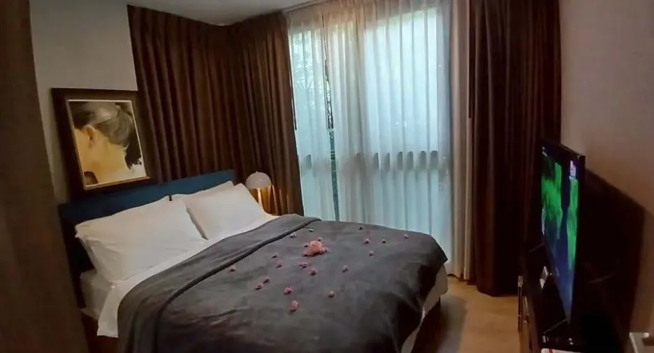 For sale and for rent 2 bedrooms condo in Watthana, Bangkok