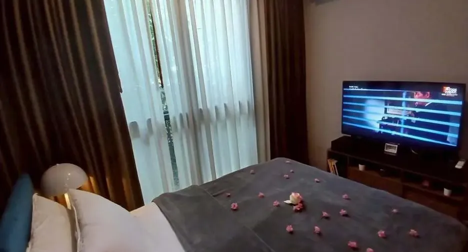 For sale and for rent 2 bedrooms condo in Watthana, Bangkok