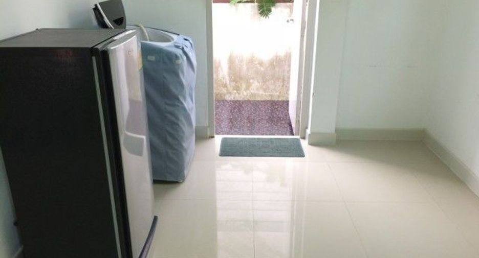 For sale 3 bedrooms house in Bang Phli, Samut Prakan