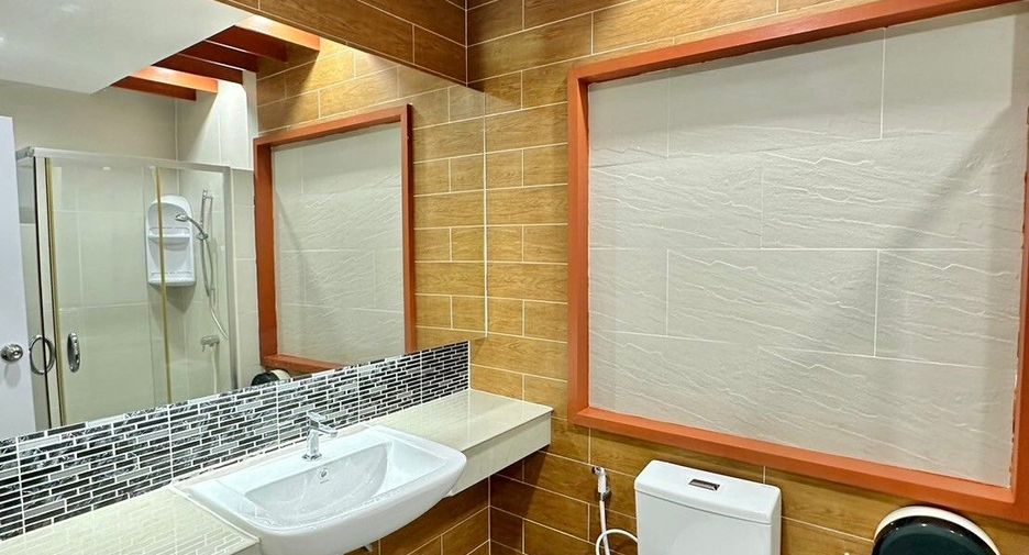 For sale 3 bedrooms house in Mueang Phitsanulok, Phitsanulok