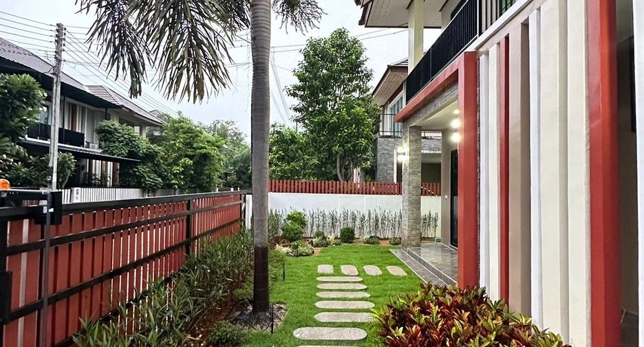 For sale 3 bedrooms house in Mueang Phitsanulok, Phitsanulok