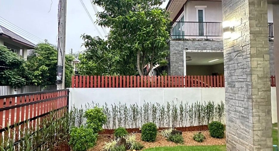 For sale 3 bedrooms house in Mueang Phitsanulok, Phitsanulok