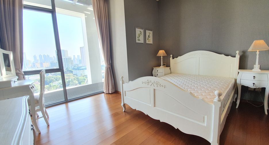 Condo en venta de 2 habitaciones en Sathon, Bangkok