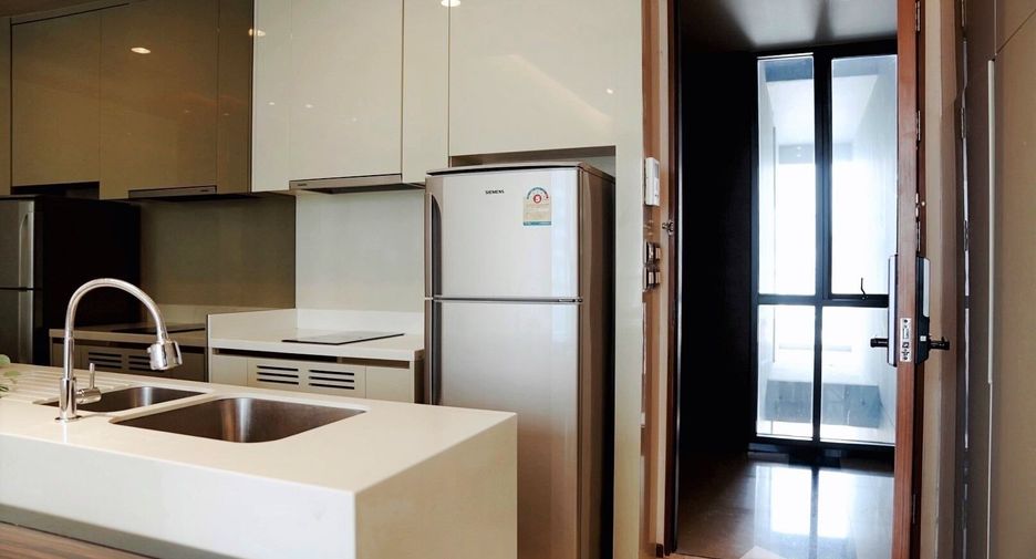 À vendre 1 chambre condo à Khlong Toei, Bangkok
