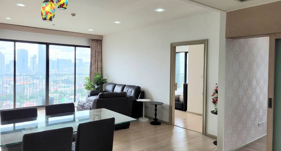 For sale 2 bedrooms condo in Watthana, Bangkok