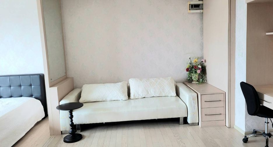 For sale 2 bedrooms condo in Watthana, Bangkok