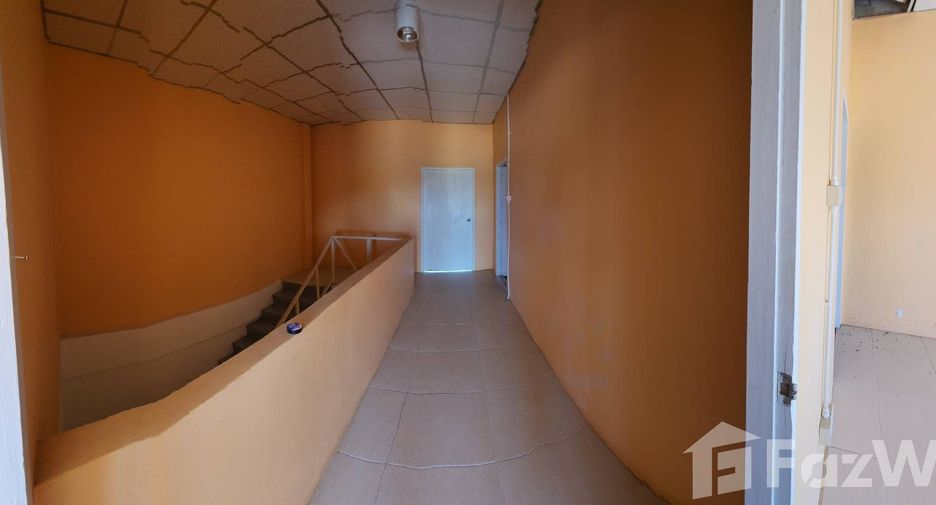 Local comercial en venta de 3 habitaciones en Ban Chang, Rayong