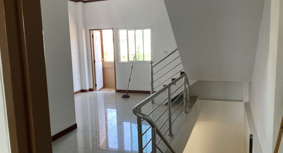 For sale 3 bedrooms retail Space in Mueang Phetchabun, Phetchabun