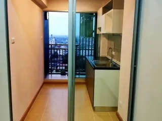 Condo en venta de 1 habitaciones en Chom Thong, Bangkok