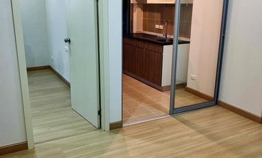 À vendre 1 chambre condo à Chom Thong, Bangkok