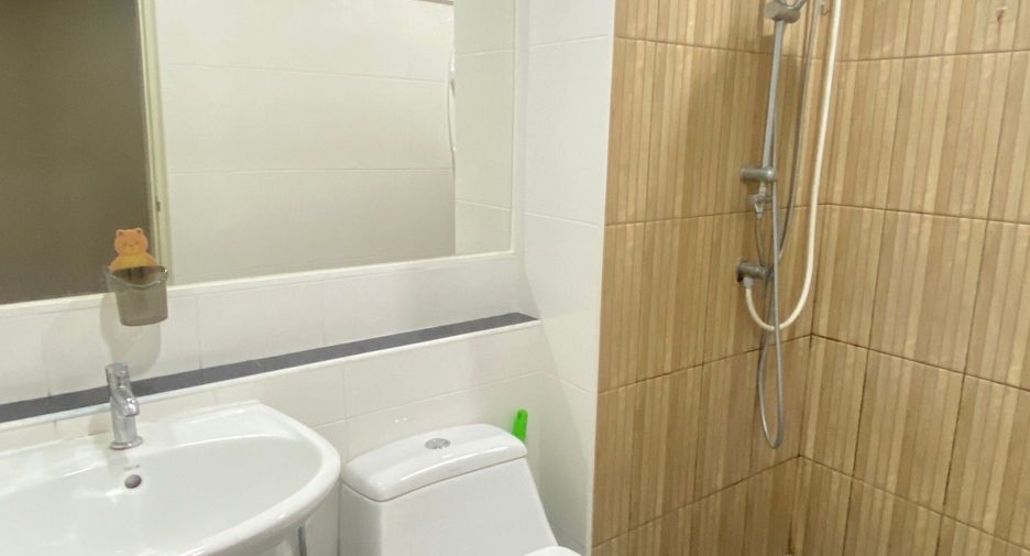 Продажа 1 кровать кондо в Чатучак, Бангкок