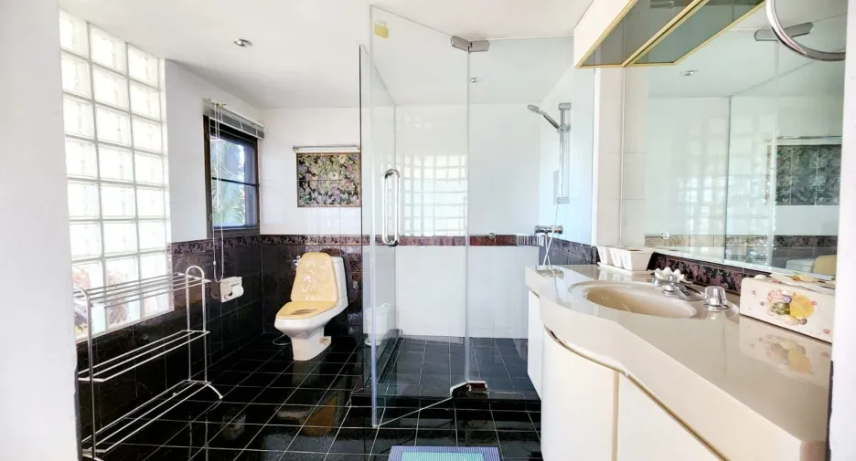 Casa en venta de 5 habitaciones en Mueang Phuket, Phuket