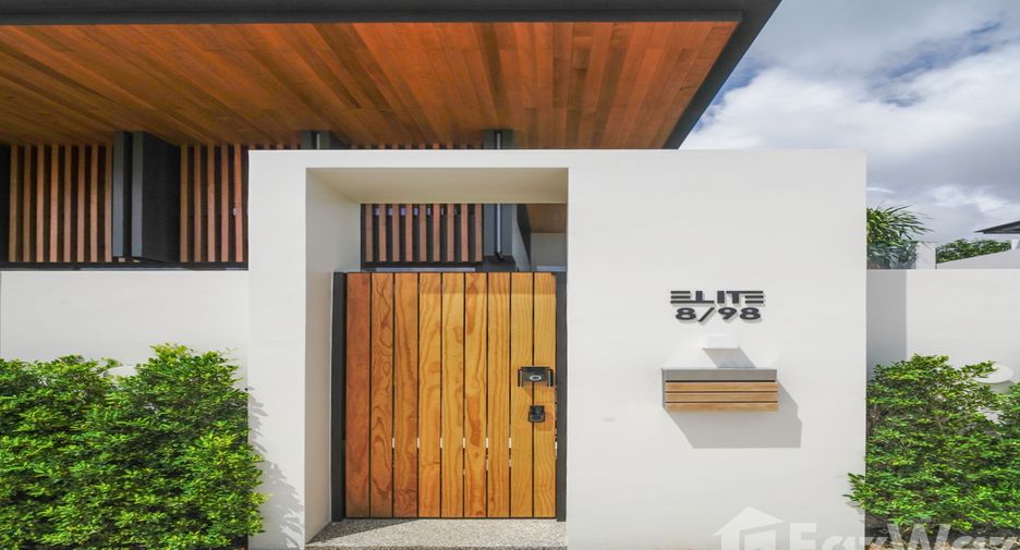 For sale 3 bedrooms villa in Mueang Phuket, Phuket