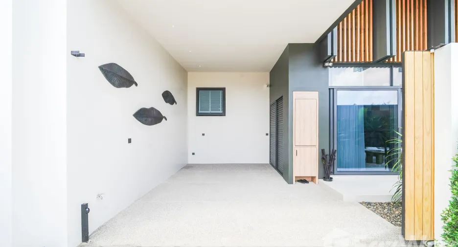 For sale 3 bedrooms villa in Mueang Phuket, Phuket