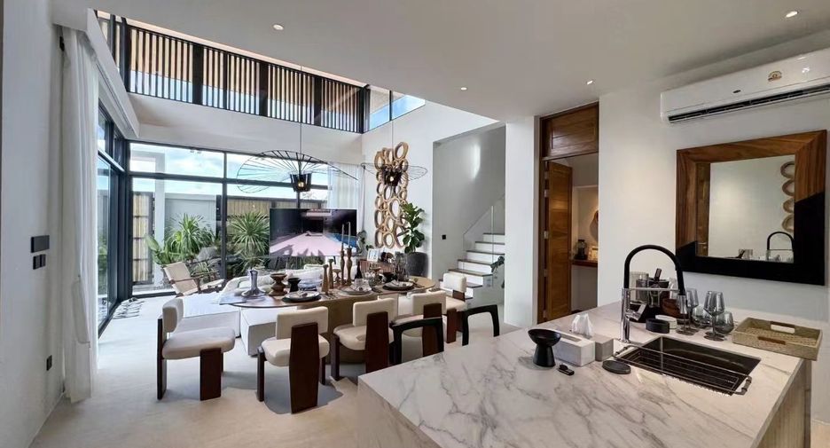 For sale 3 bedrooms villa in Mueang Phuket, Phuket